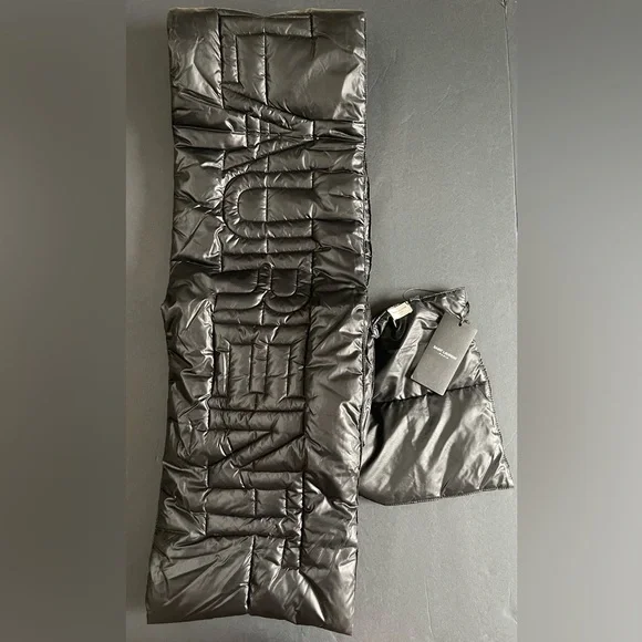 NEW SIGNATURE SAINT LAURENT PUFFER SCARF IN NYLON BLACK - Picture 4 of 12